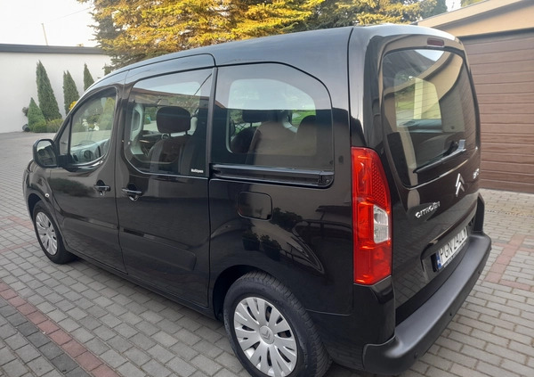 Citroen Berlingo cena 22900 przebieg: 213034, rok produkcji 2009 z Kłecko małe 466